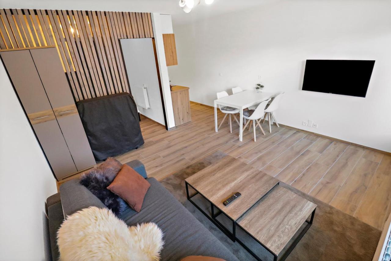 Appartement Cosy Et Renove Au Coeur De La Station Crans-Montana Exterior foto